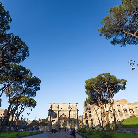 Romaopencityhouse * Roma